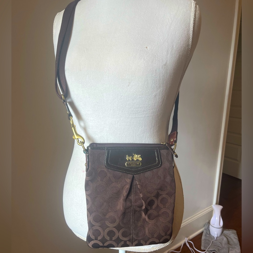 Coach crossbody purse